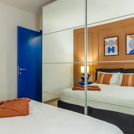 Navigli Smart To Experience Milaan